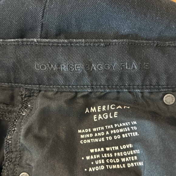 American Eagle Low Rise Baggy Flare jeans - Picture 6 of 6